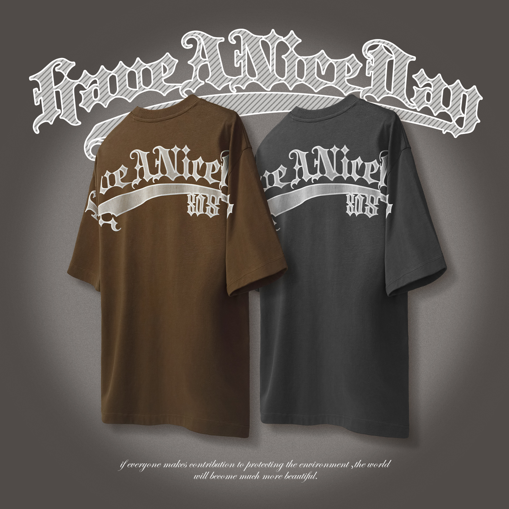 Embroidered back large letter T-shirt 2492S23