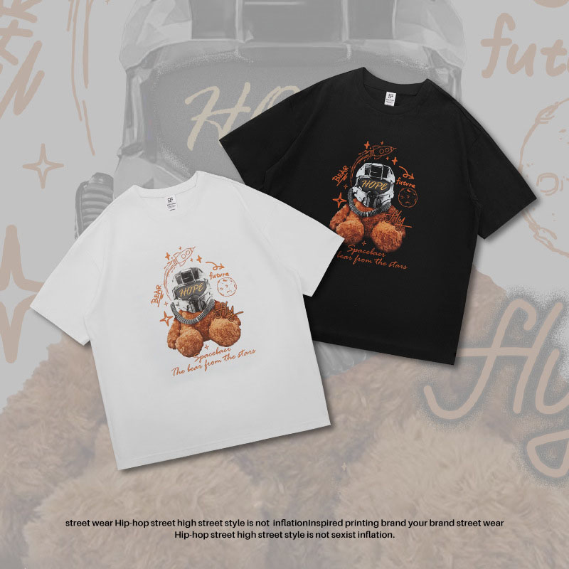 futuristic interstellar bear print T-shirt 2516S23